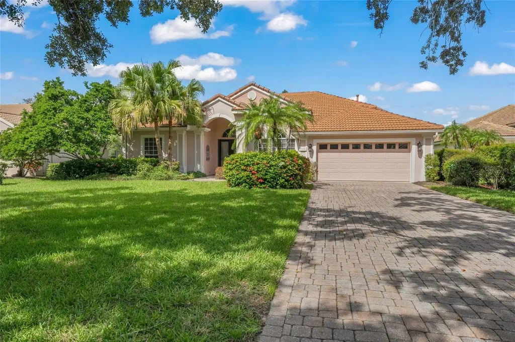 7116 Saint Johns Way University Park FL 34201
