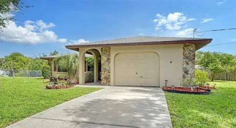5146 Island Date Street Sarasota FL 34232
