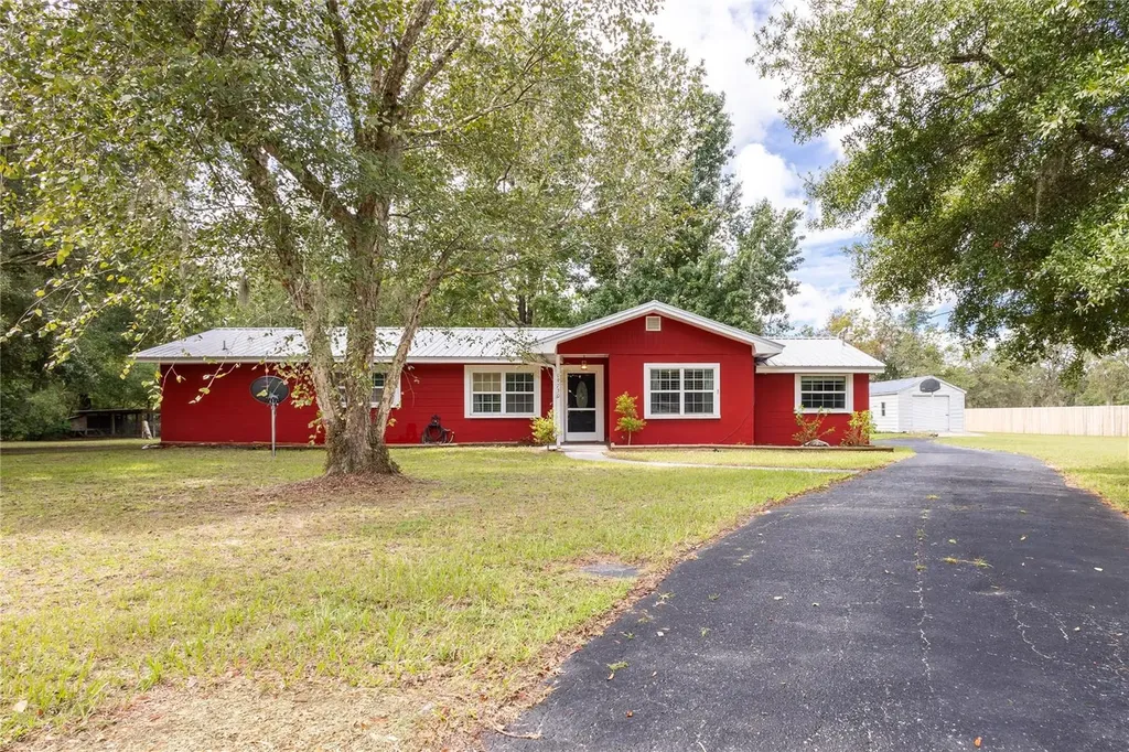 19730 SW 5th Place Dunnellon FL 34431