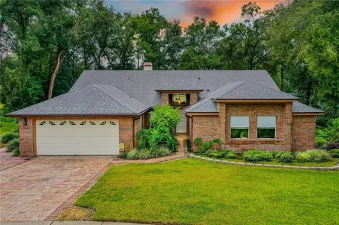 802 Oak Forest Court Deland FL 32724