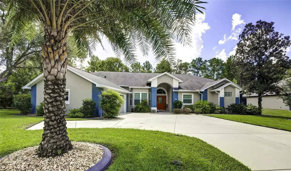 8 Mimosa Court E Homosassa FL 34446