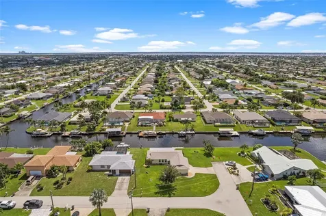 2929 SE 11th Avenue Cape Coral FL 33904