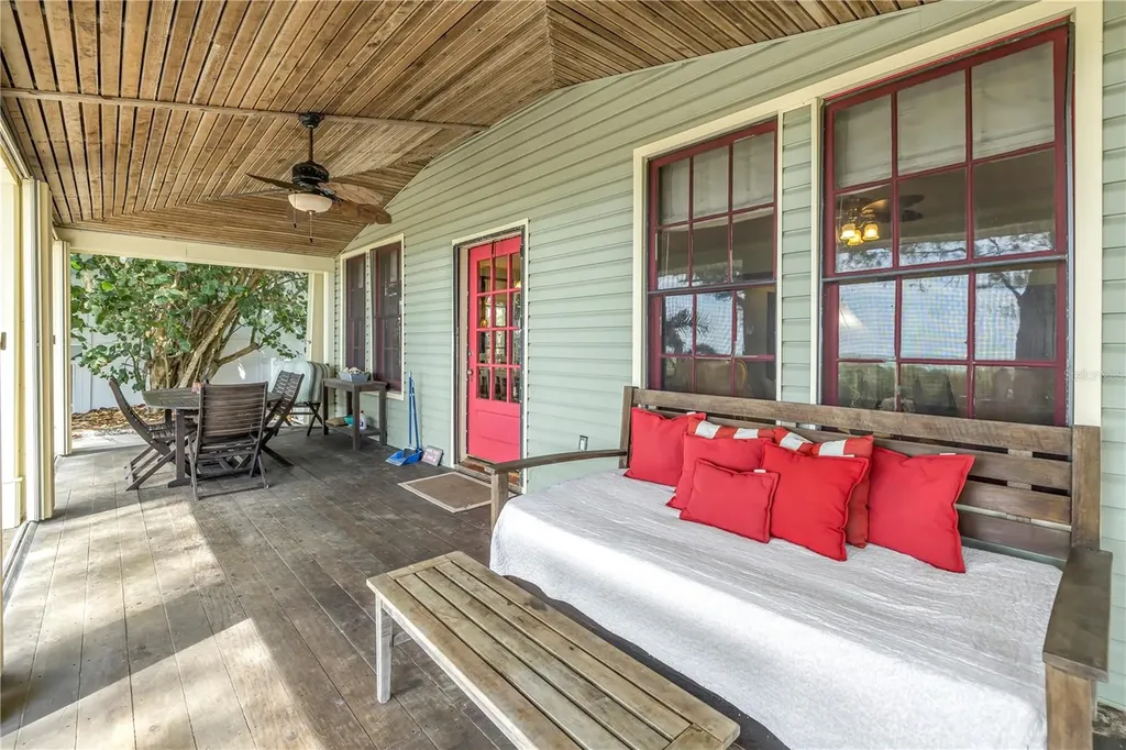 516 Gulf Boulevard Indian Rocks Beach FL 33785