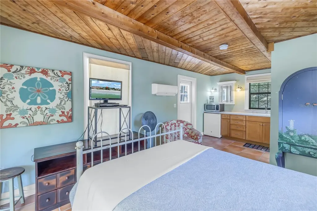 516 Gulf Boulevard Indian Rocks Beach FL 33785