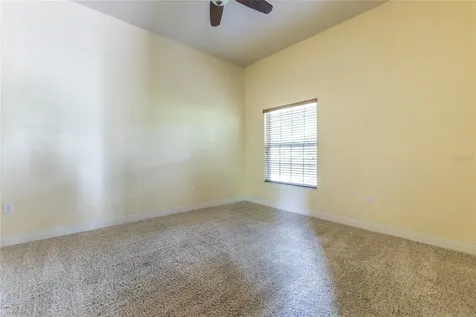 8864 SW 12th Road Gainesville FL 32607