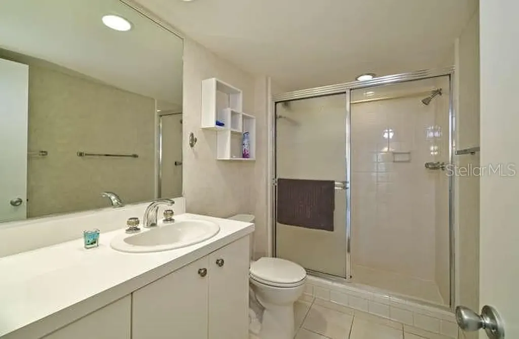 2425 Gulf Of Mexico Drive Longboat Key FL 34228