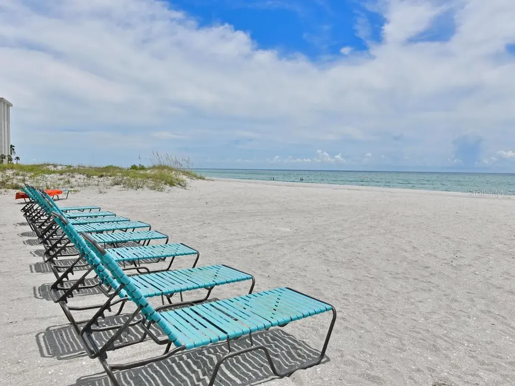 2425 Gulf Of Mexico Drive Longboat Key FL 34228