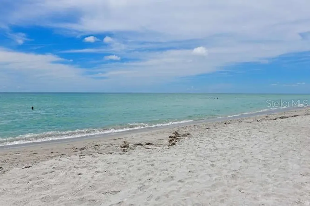 2425 Gulf Of Mexico Drive Longboat Key FL 34228