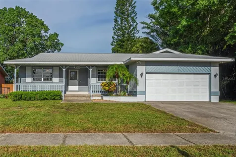 2305 Sugarbush Drive Holiday FL 34690