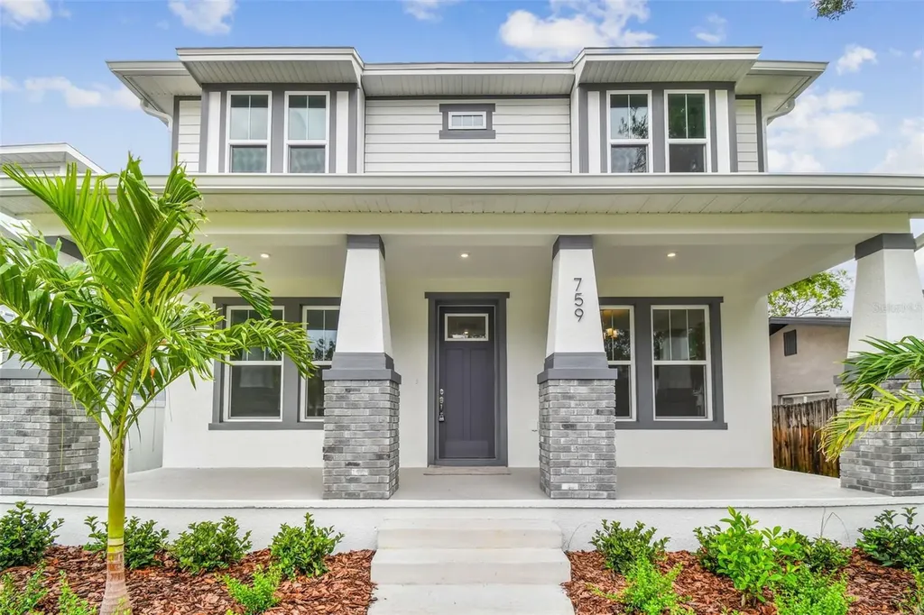759 48th Avenue N St Petersburg FL 33703
