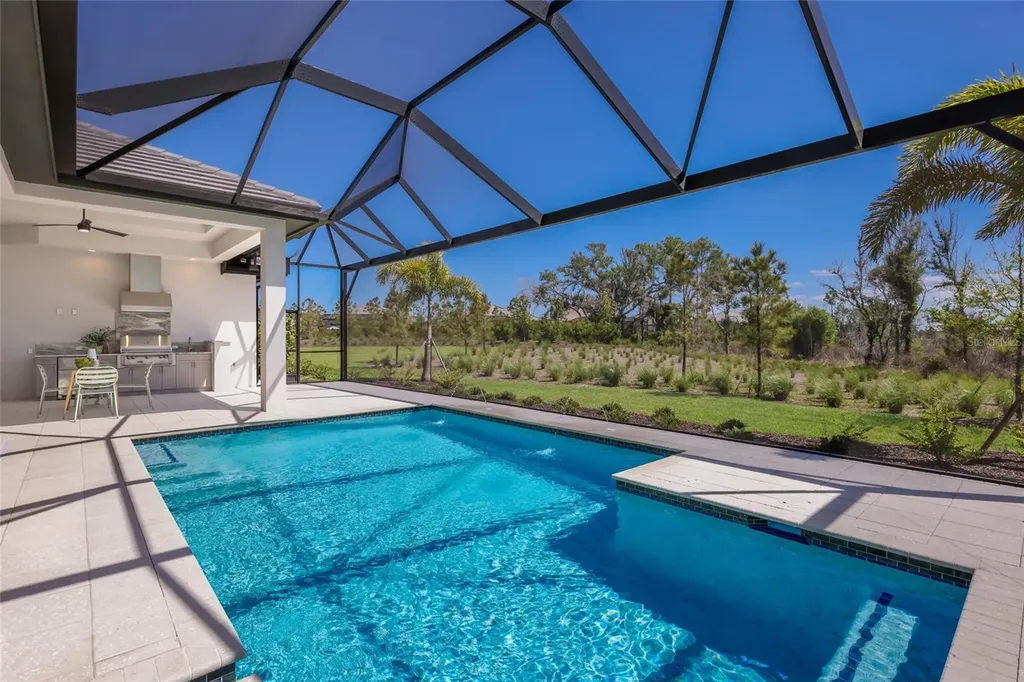 1107 Blue Shell Loop Sarasota FL 34240