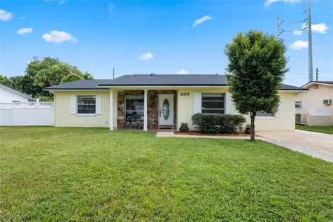 1107 Brockway Avenue Orlando FL 32807