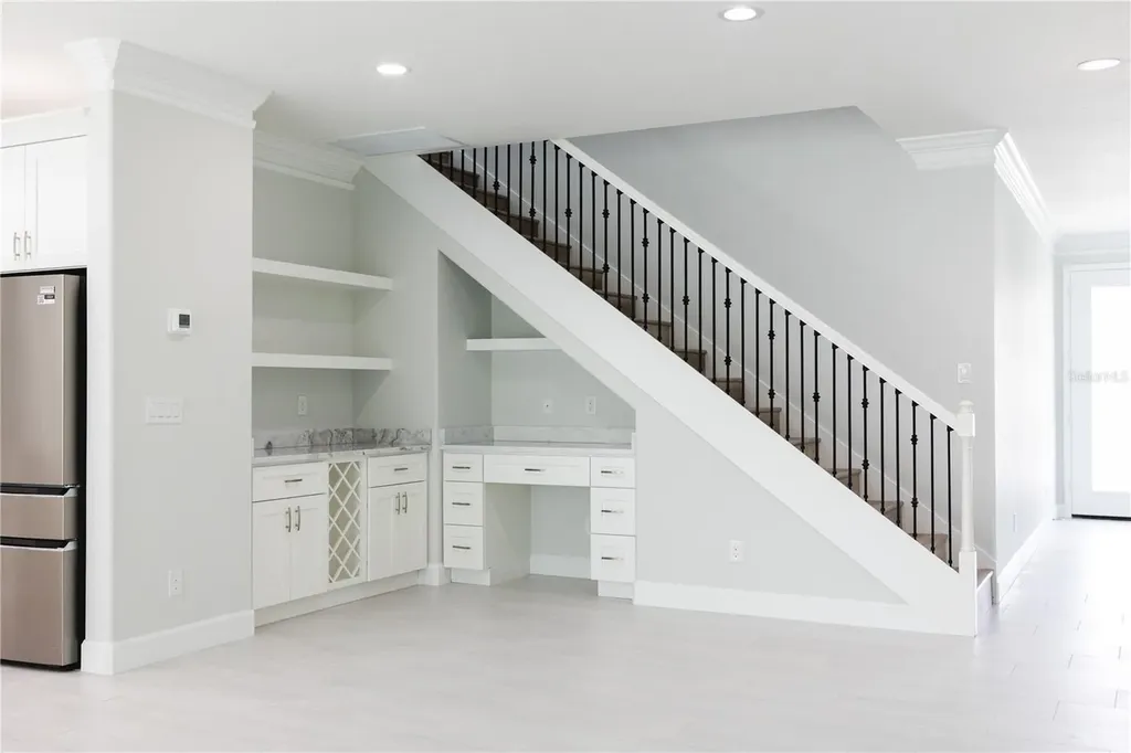 5240 Willow Lake Court Sarasota FL 34233