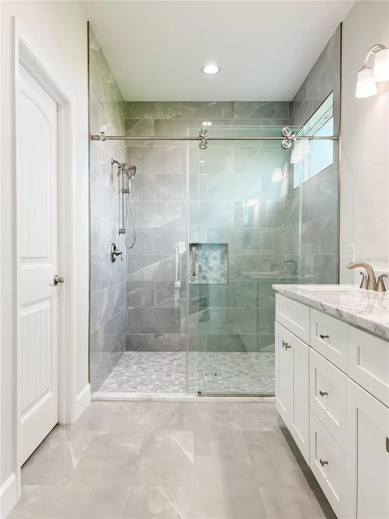 5240 Willow Lake Court Sarasota FL 34233