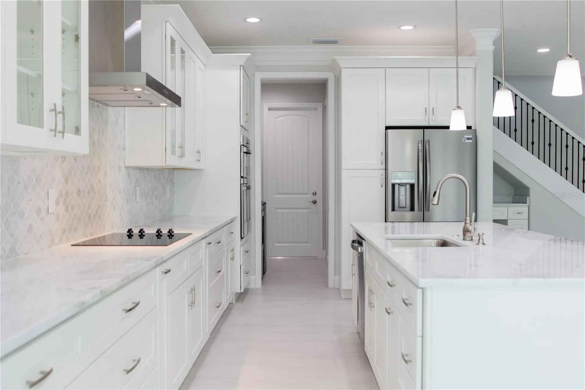 5240 Willow Lake Court Sarasota FL 34233