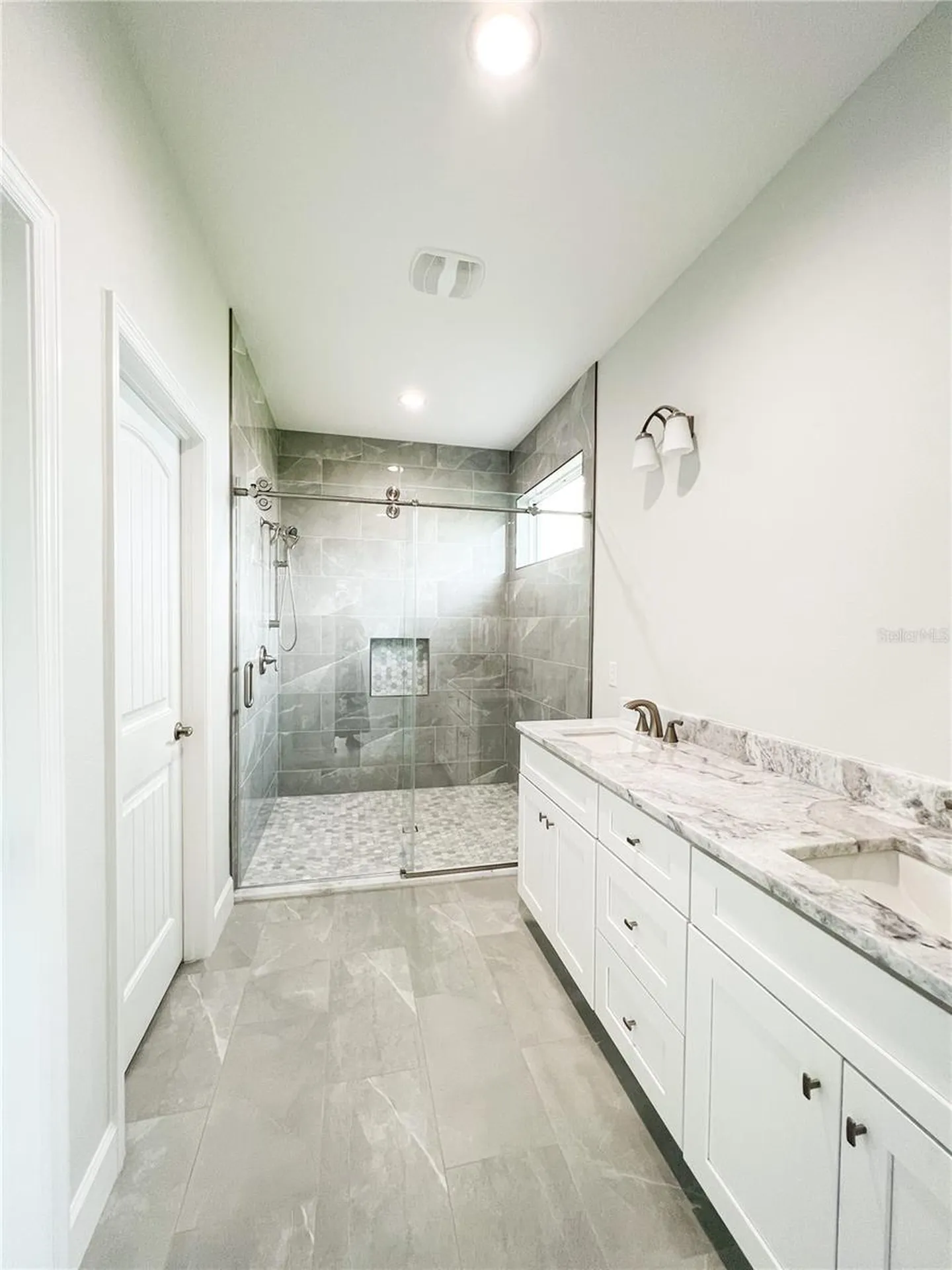 5240 Willow Lake Court Sarasota FL 34233