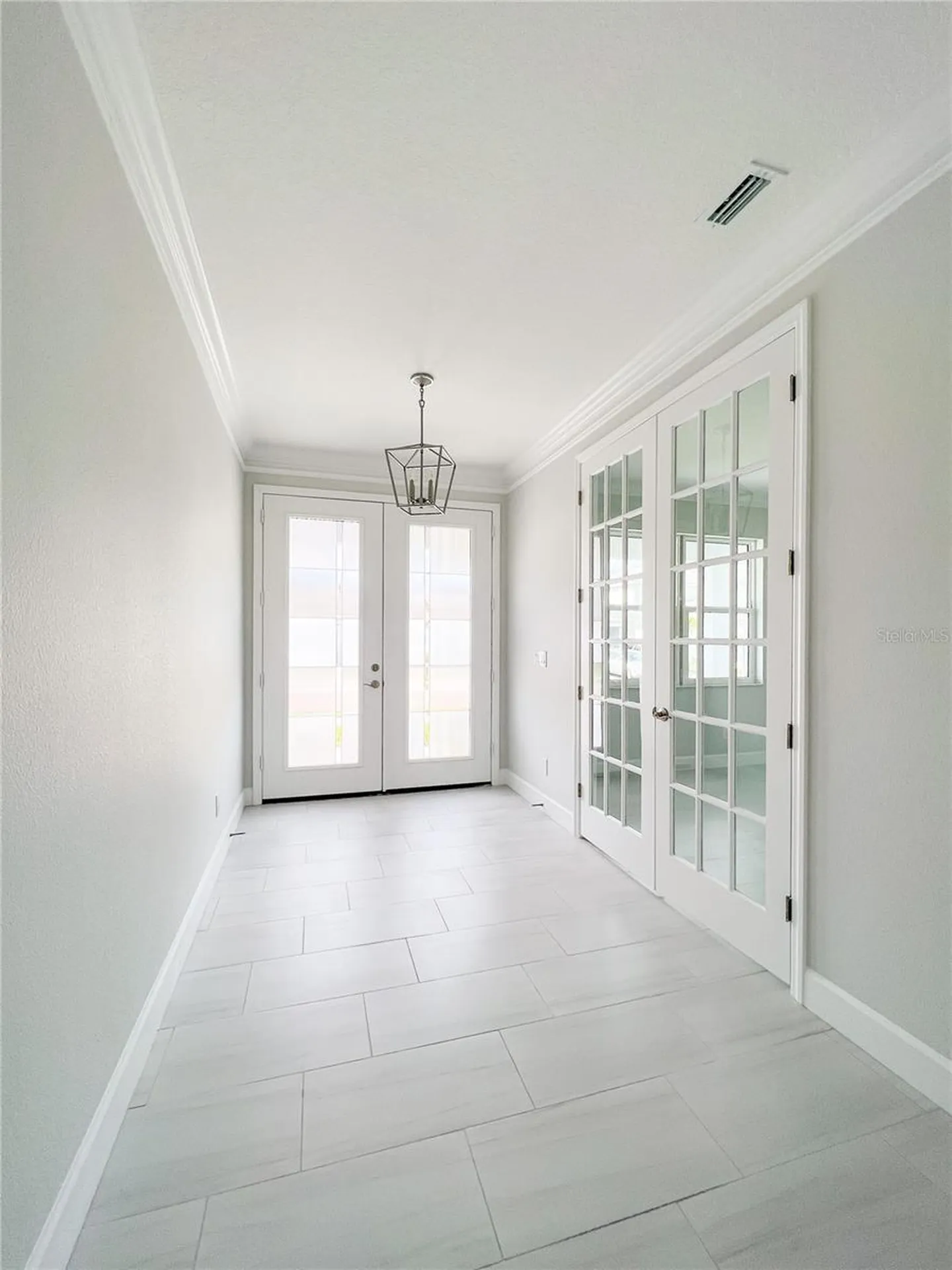 5240 Willow Lake Court Sarasota FL 34233