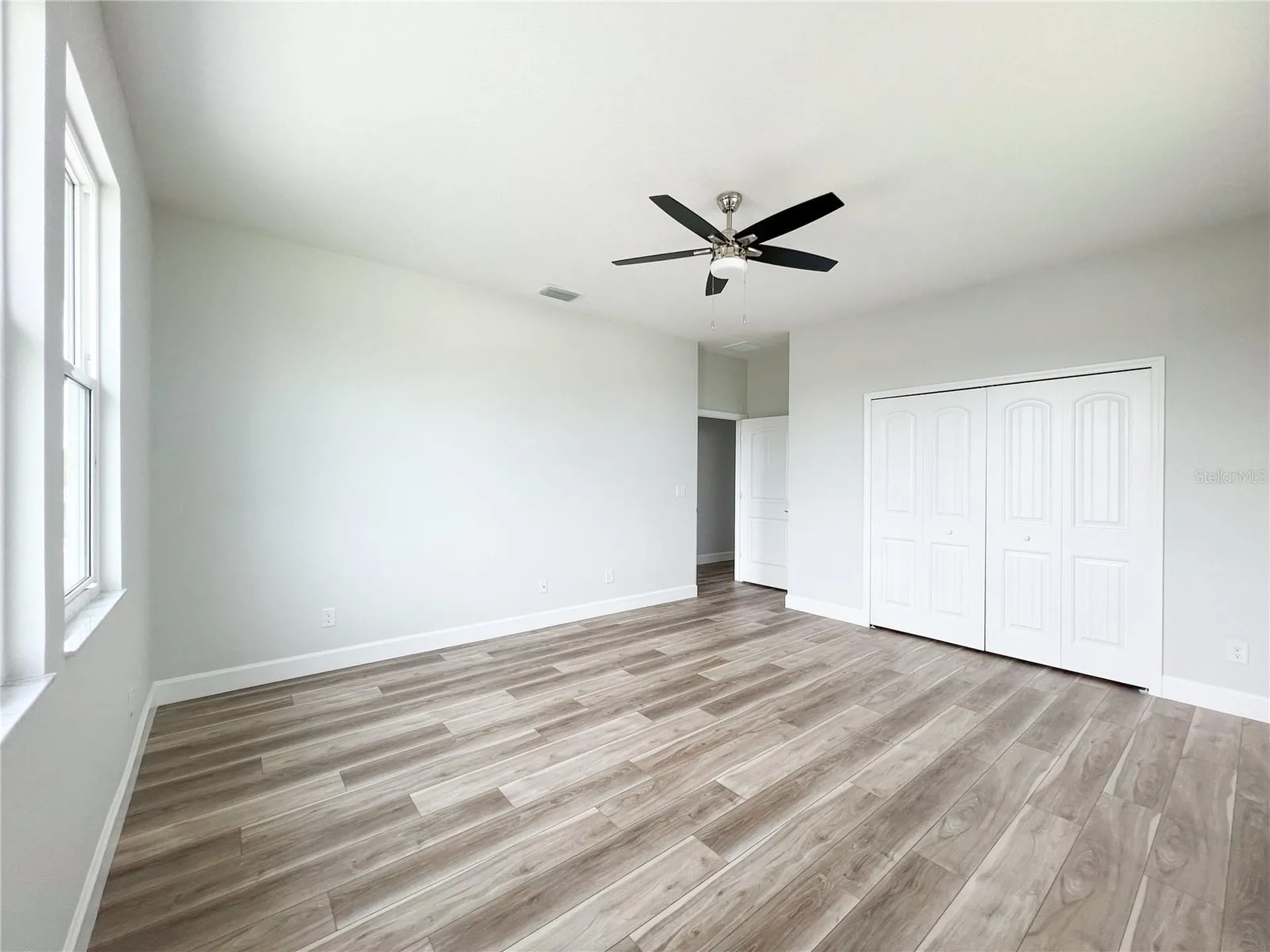 5240 Willow Lake Court Sarasota FL 34233