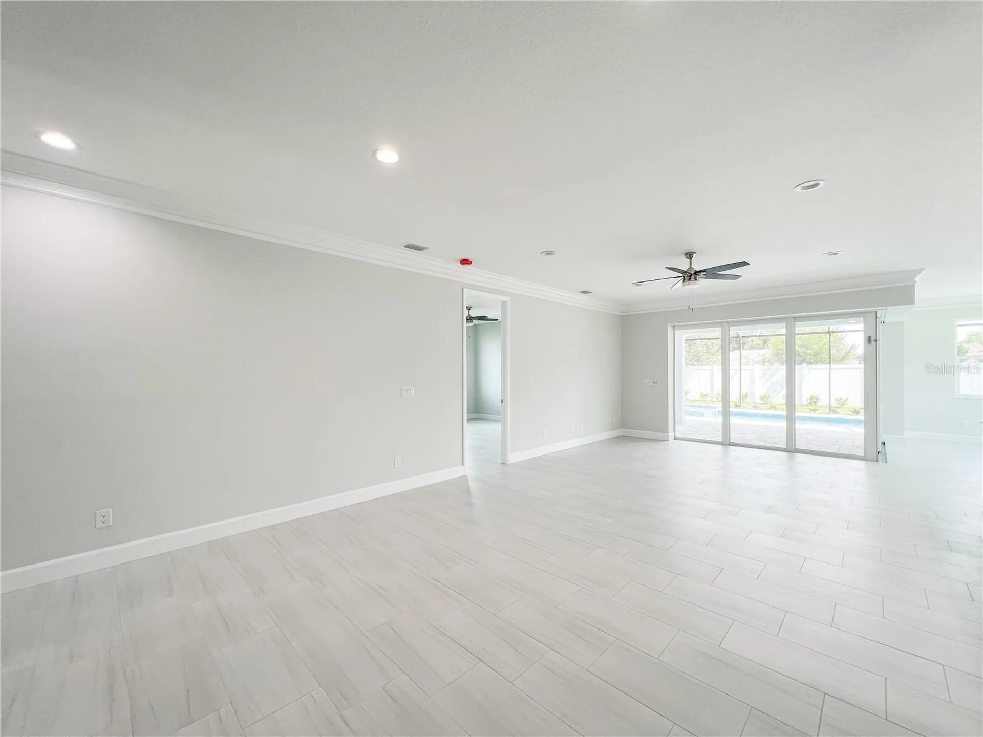 5240 Willow Lake Court Sarasota FL 34233