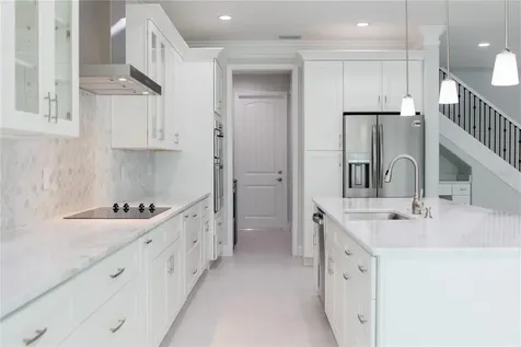 5240 Willow Lake Court Sarasota FL 34233