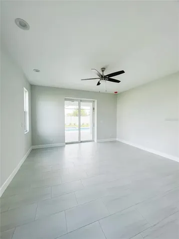 5240 Willow Lake Court Sarasota FL 34233