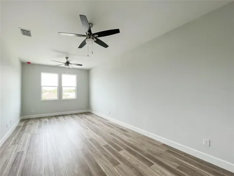 5240 Willow Lake Court Sarasota FL 34233
