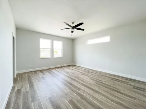 5240 Willow Lake Court Sarasota FL 34233