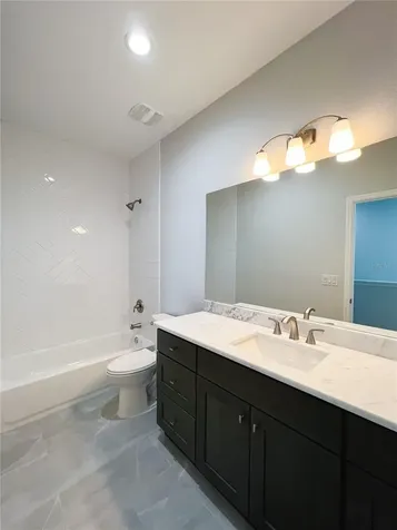 5240 Willow Lake Court Sarasota FL 34233