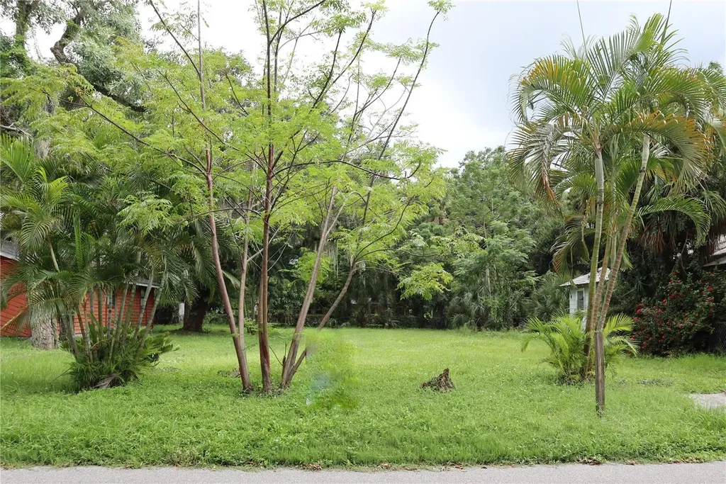 1326 25th Street Sarasota FL 34234