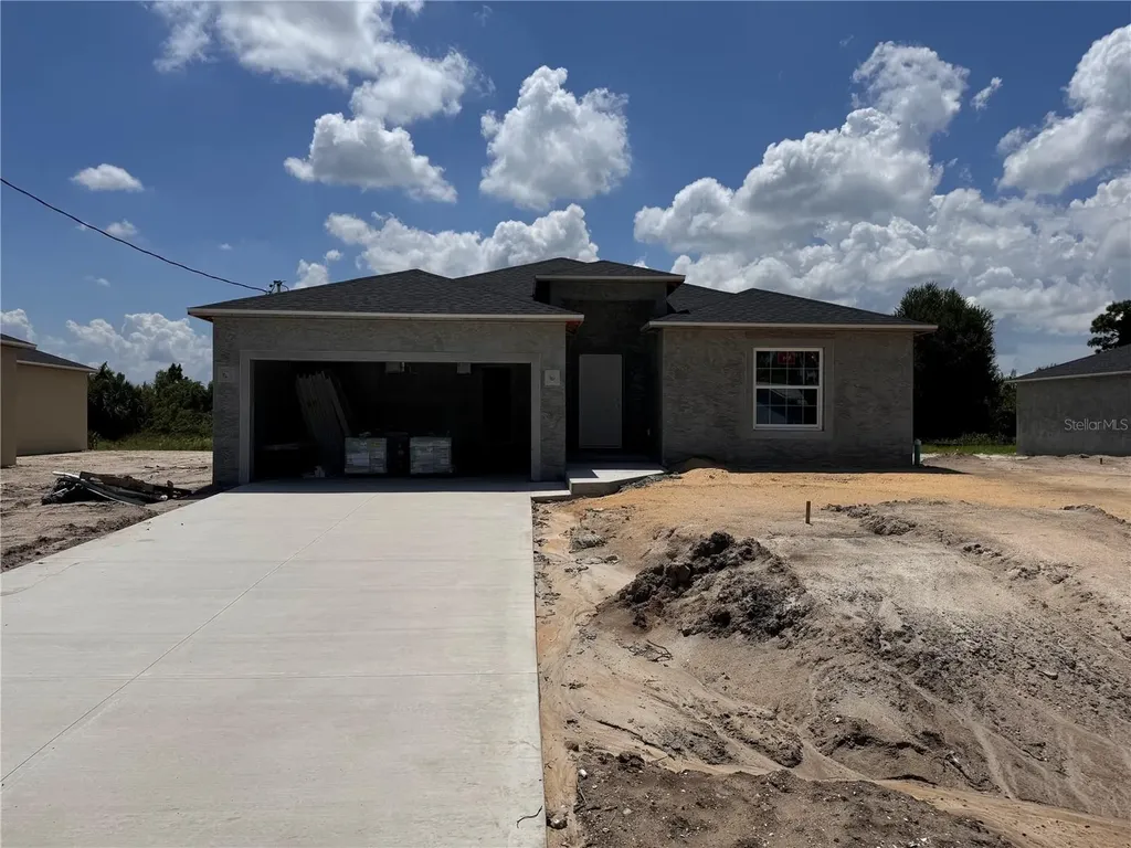 12043 Richards Avenue Port Charlotte FL 33981