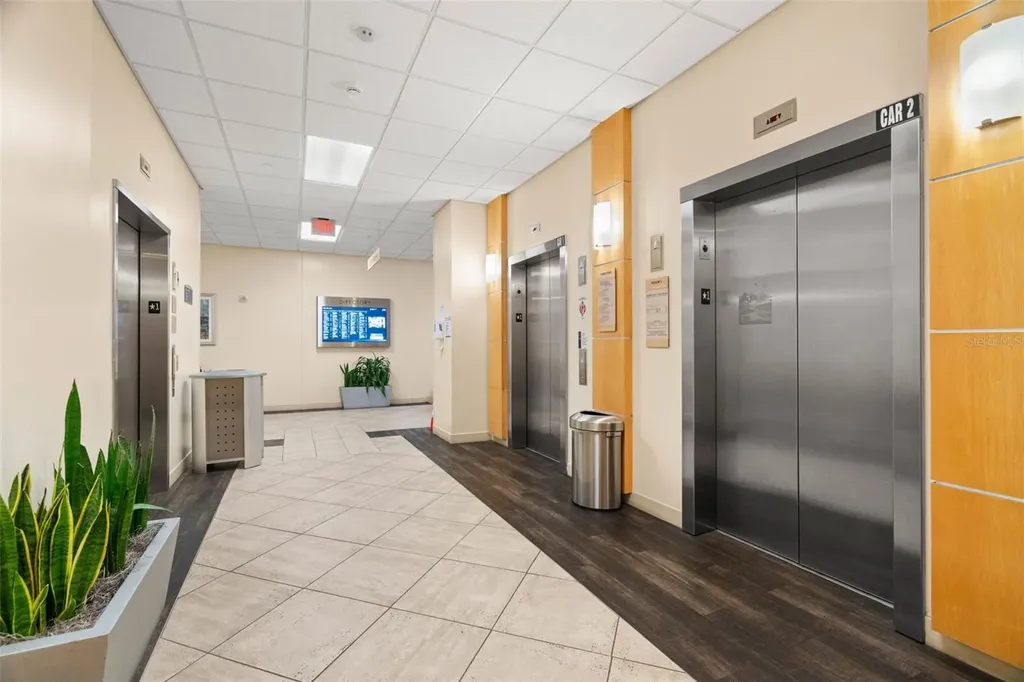 625 6th Avenue S St Petersburg FL 33701