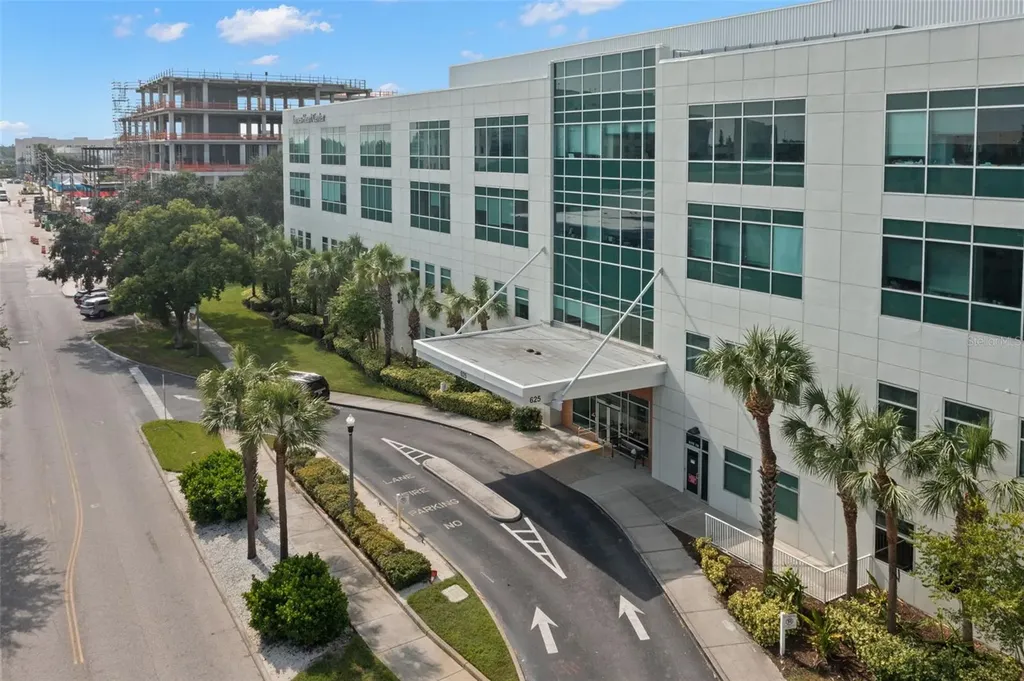 625 6th Avenue S St Petersburg FL 33701