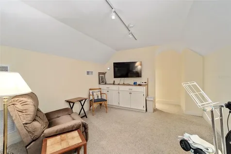 3610 NW 18th Place Gainesville FL 32605