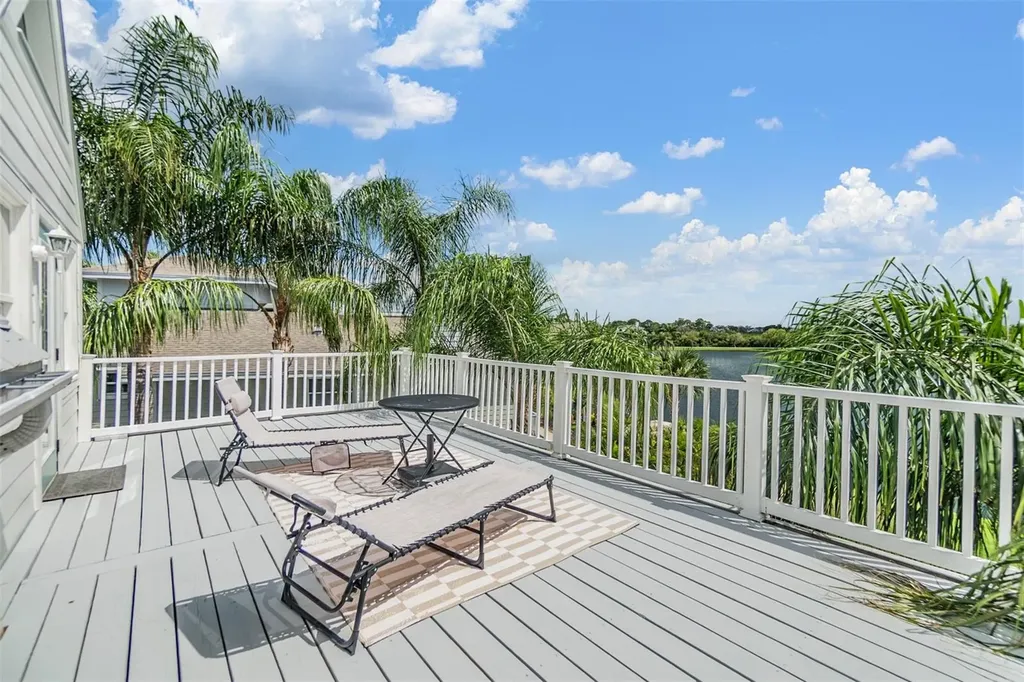 2118 Harbour Watch Drive Tarpon Springs FL 34689