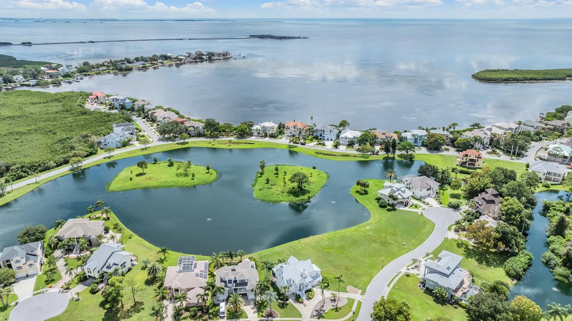 2118 Harbour Watch Drive Tarpon Springs FL 34689