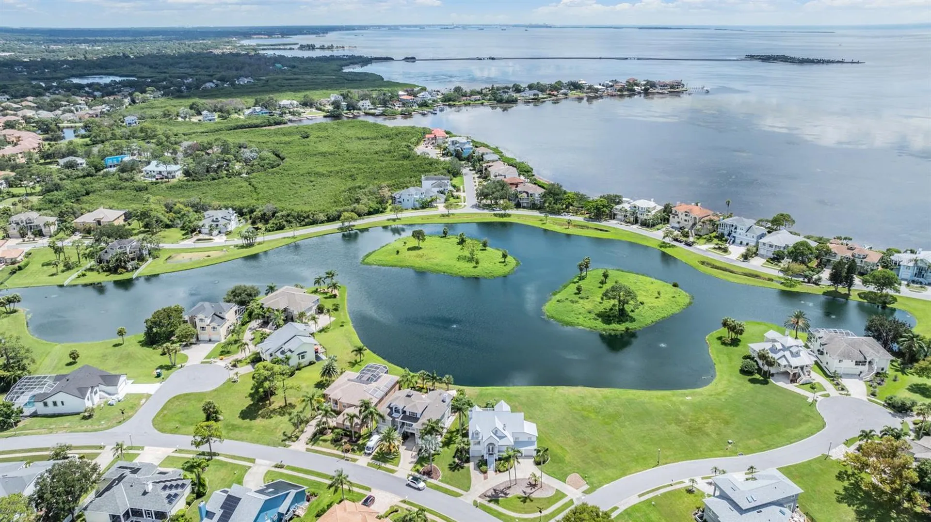 2118 Harbour Watch Drive Tarpon Springs FL 34689