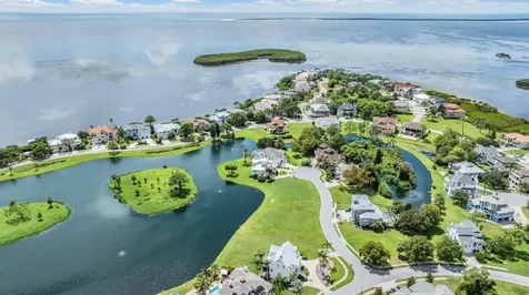 2118 Harbour Watch Drive Tarpon Springs FL 34689
