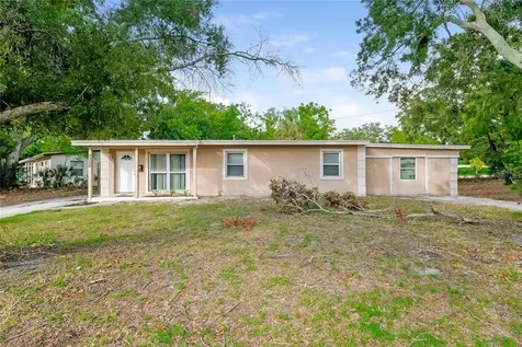 4290 Neptune Drive SE St Petersburg FL 33705