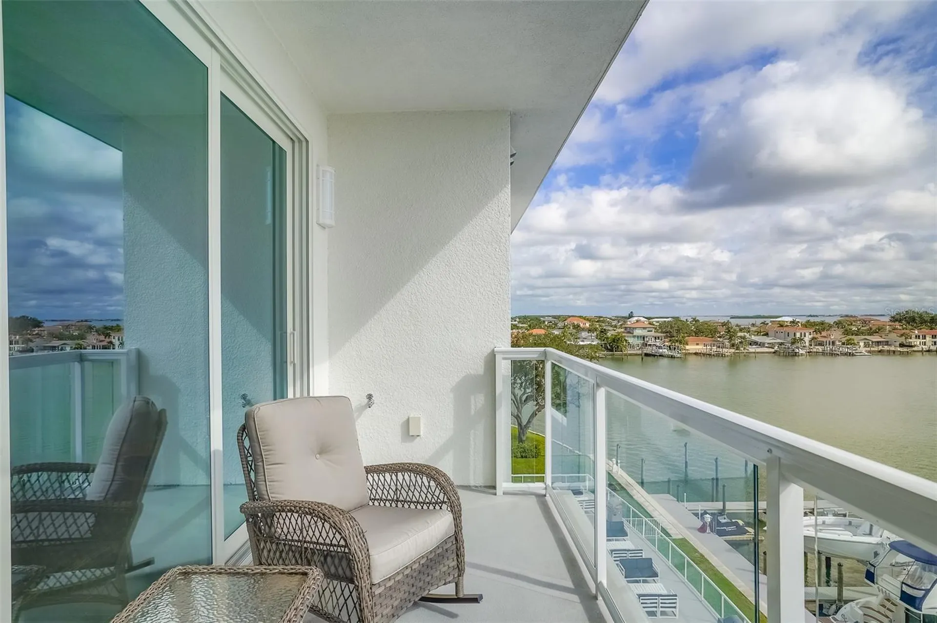 415 Island Way Clearwater FL 33767