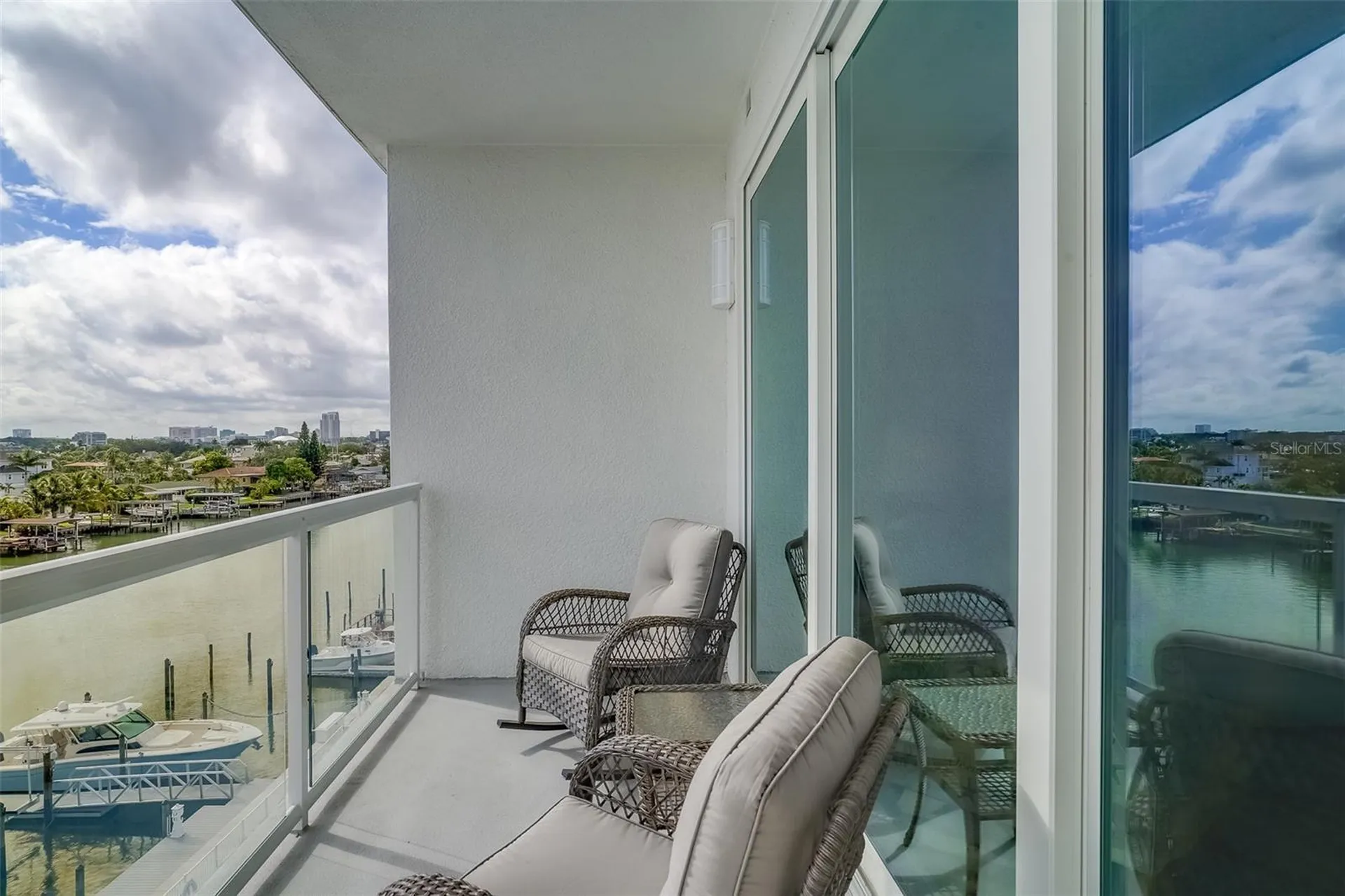 415 Island Way Clearwater FL 33767