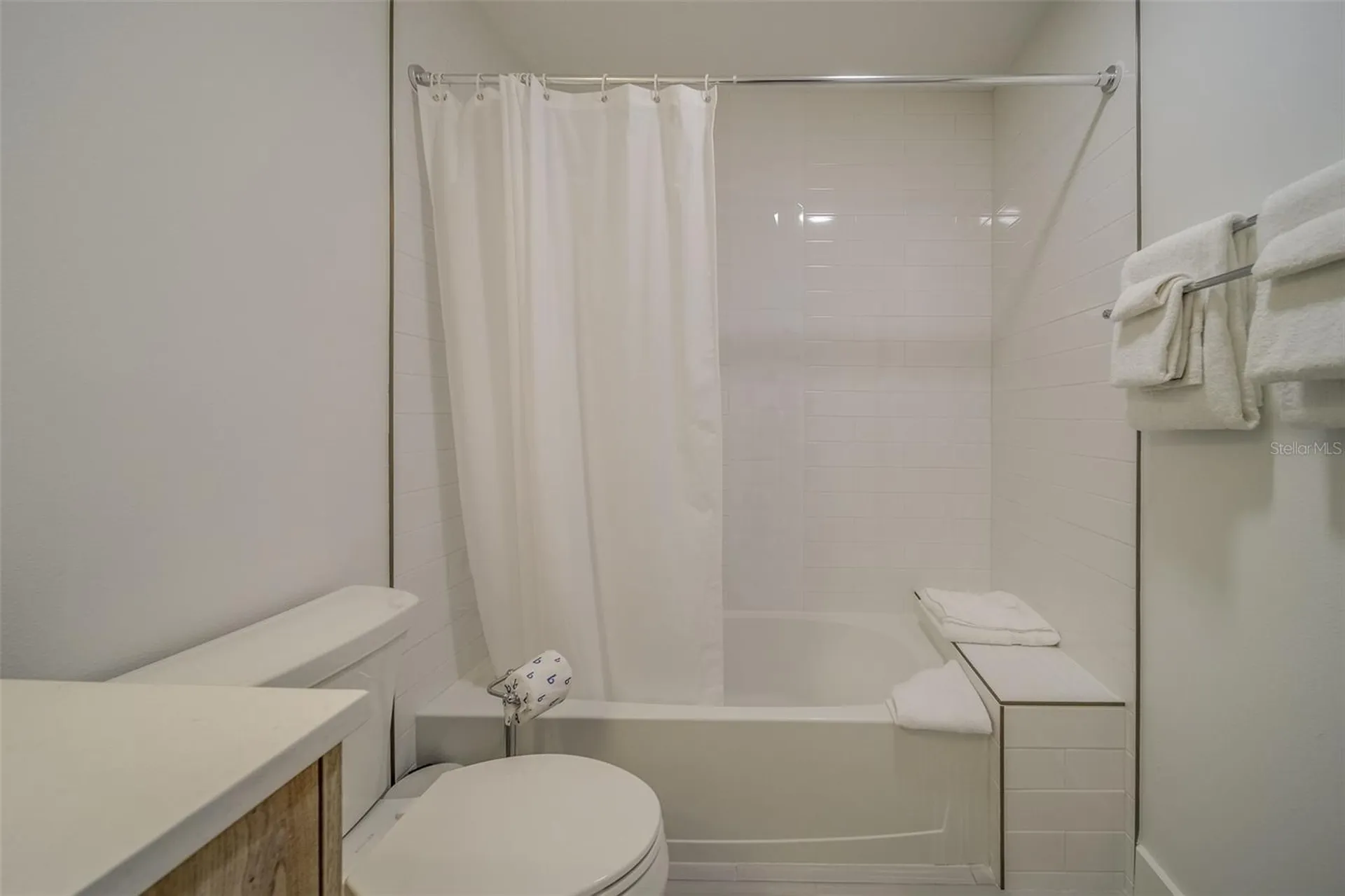 415 Island Way Clearwater FL 33767