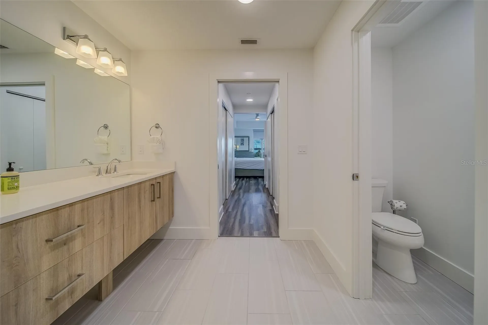 415 Island Way Clearwater FL 33767