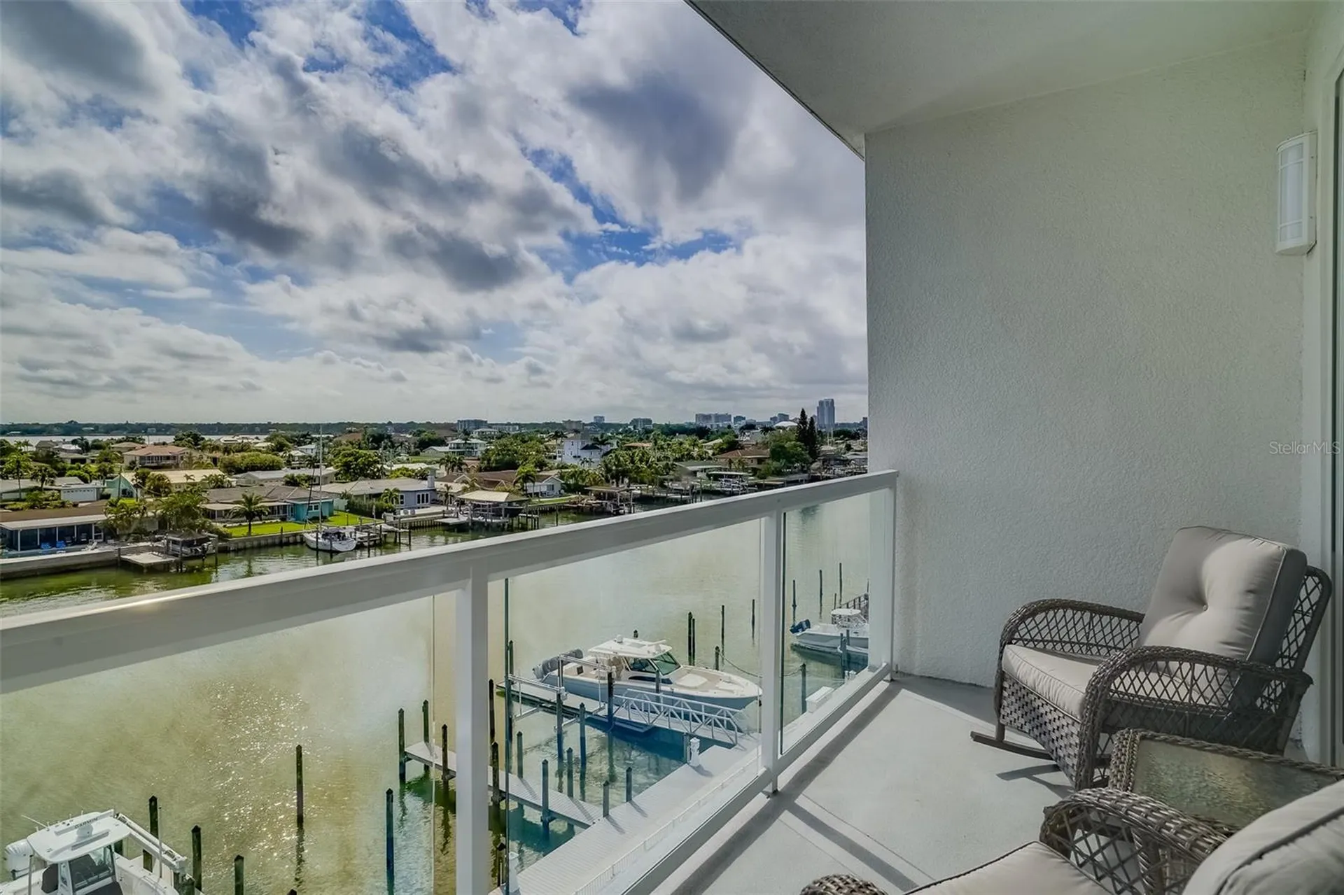 415 Island Way Clearwater FL 33767