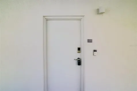 415 Island Way Clearwater FL 33767
