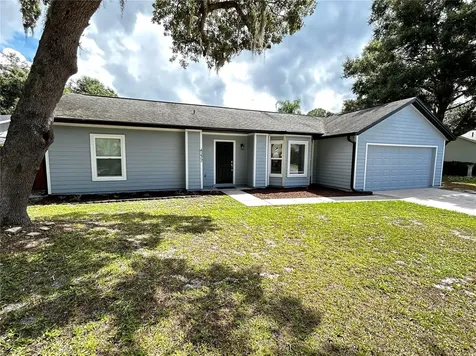 4277 Meeting Place Sanford FL 32773