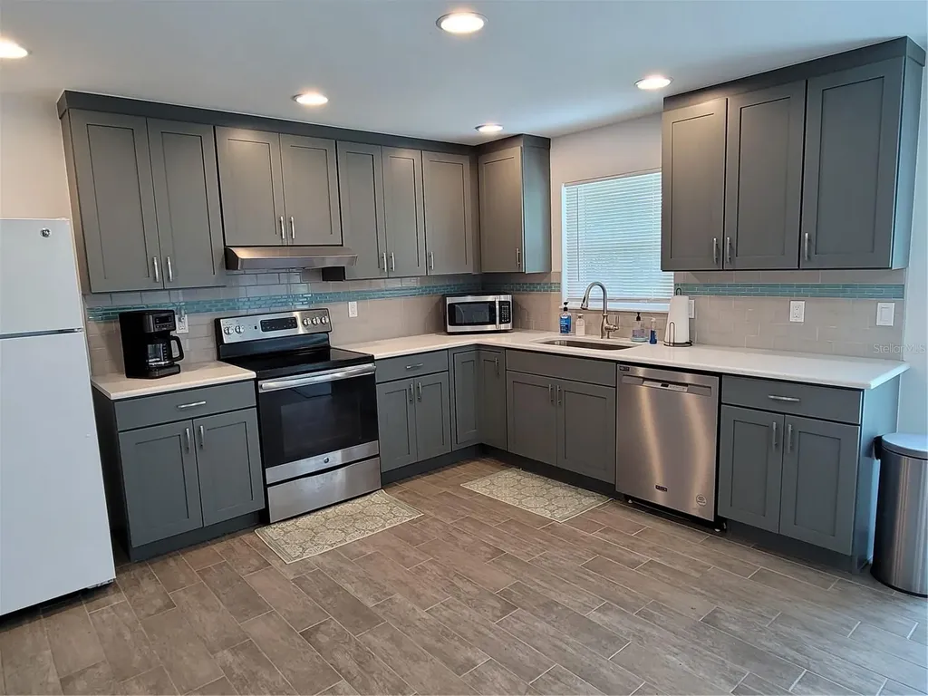 18 Golfview Court Rotonda West FL 33947