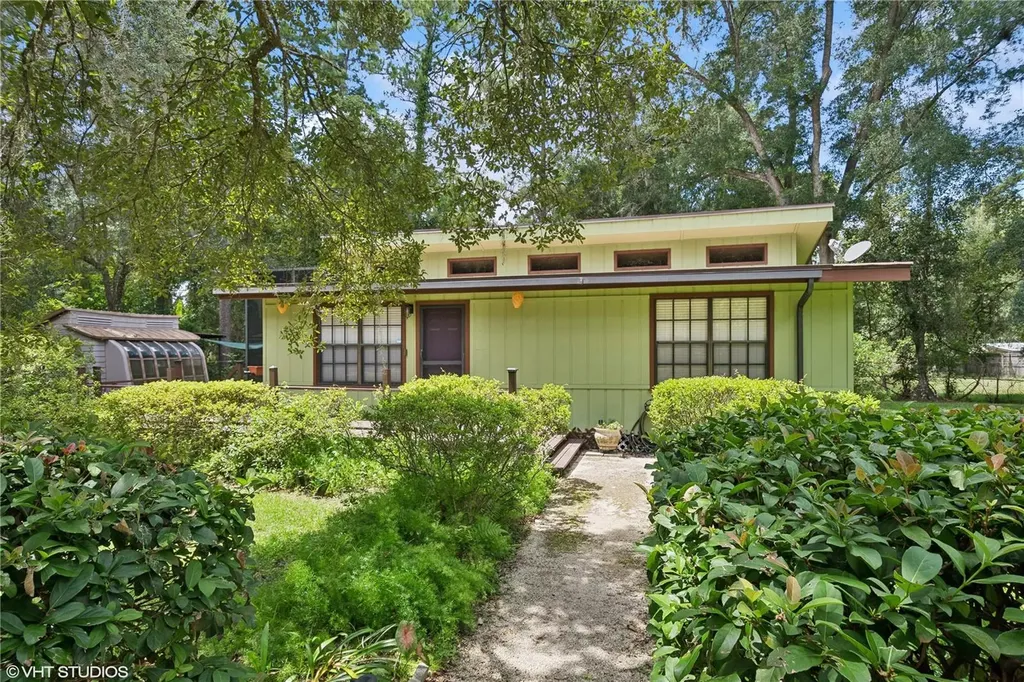 104 NE Weaver Run Micanopy FL 32667