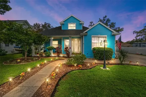 3606 2nd Avenue W Bradenton FL 34205