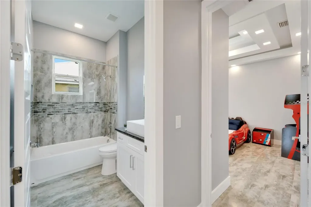 567 Bimini Bay Boulevard Apollo Beach FL 33572