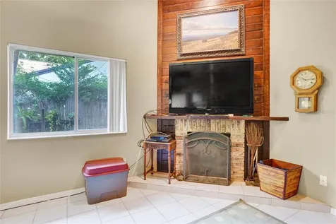 926 Robinhood Court Maitland FL 32751